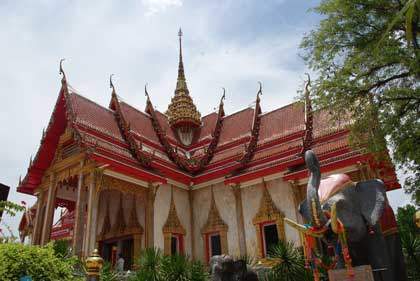 wat-chalong-phuket